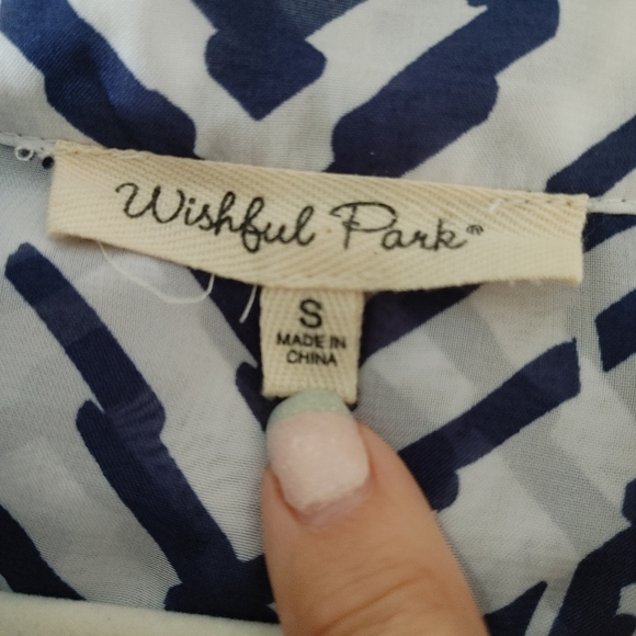 Lightweight Blouse Bundle - Picture 5 of 9